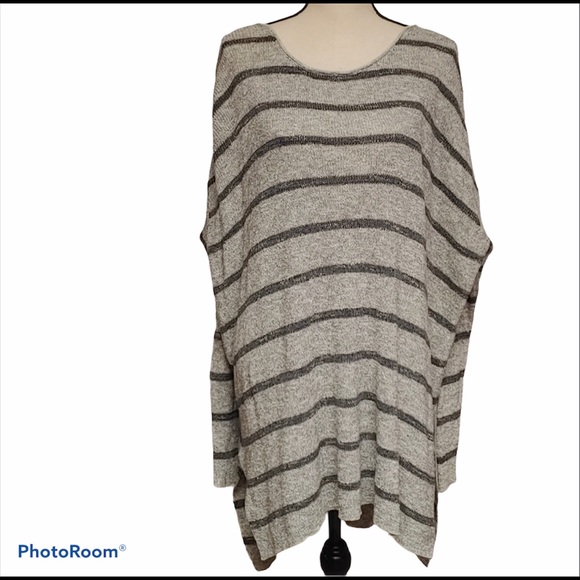 Free People Long Gray Striped Sweater or dress - Picture 4 of 9